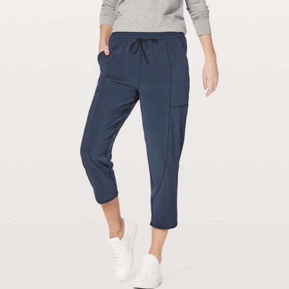 Lululemon Final Play Crop 23" Navy Women's 4 W6ANKS - Picture 1 of 8